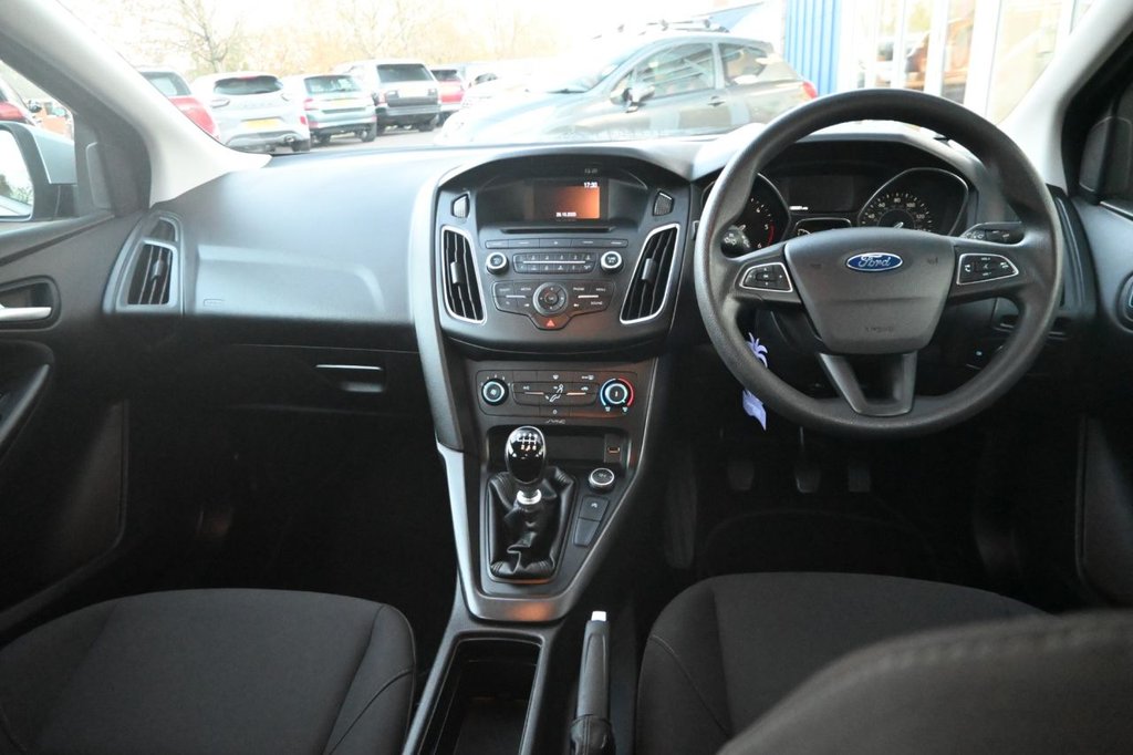 Used Ford Focus 2015 for sale - 76279395: Photo 13