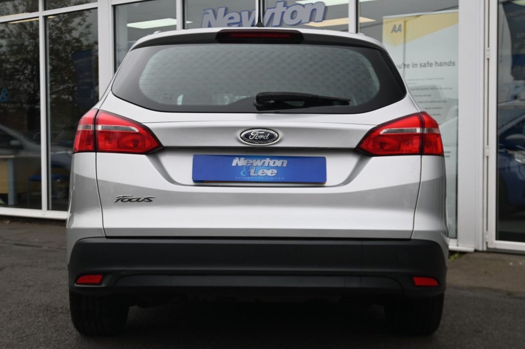 Used Ford Focus 2015 for sale - 76279395: Photo 5