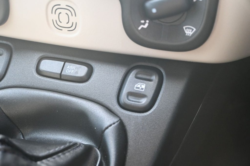 Used Fiat Panda 2015 for sale - 77680427: Photo 23