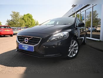 Used Volvo V40 2015 for sale - 79643247: Photo