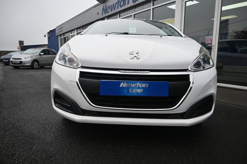 Used Peugeot 208 2015 for sale - 76266678: Photo 12