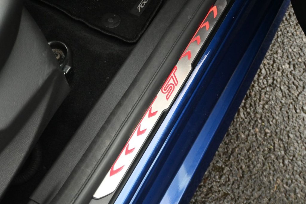 Used Ford Focus 2017 for sale - 76547201: Photo 18