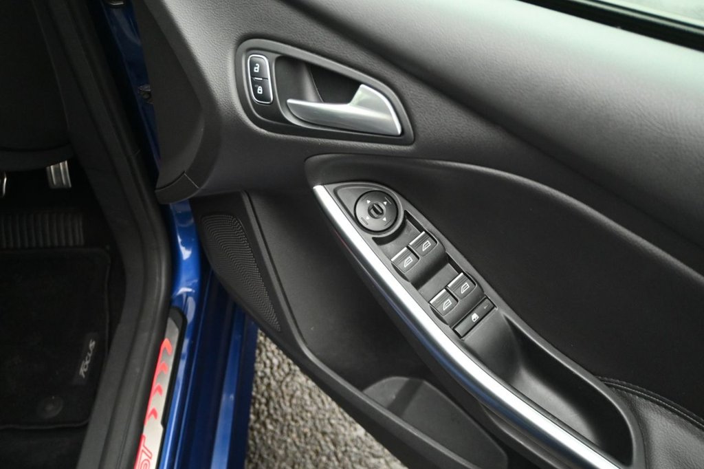 Used Ford Focus 2017 for sale - 76547201: Photo 19