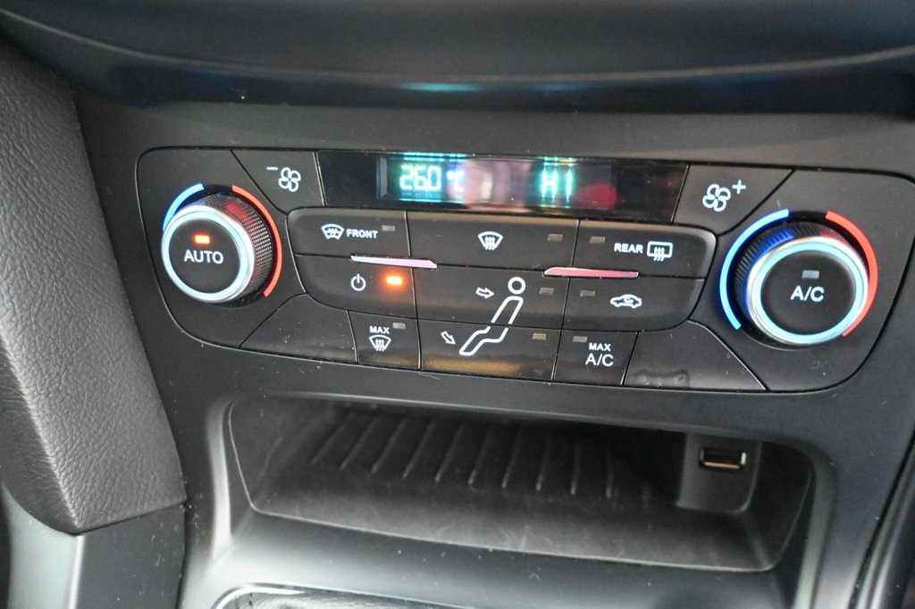 Used Ford Focus 2017 for sale - 76547201: Photo 24