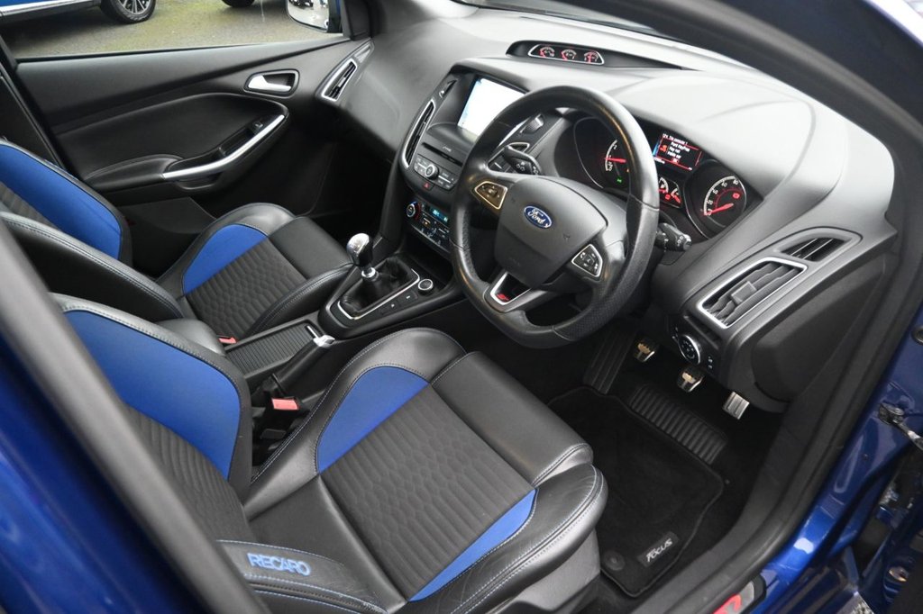 Used Ford Focus 2017 for sale - 76547201: Photo 4