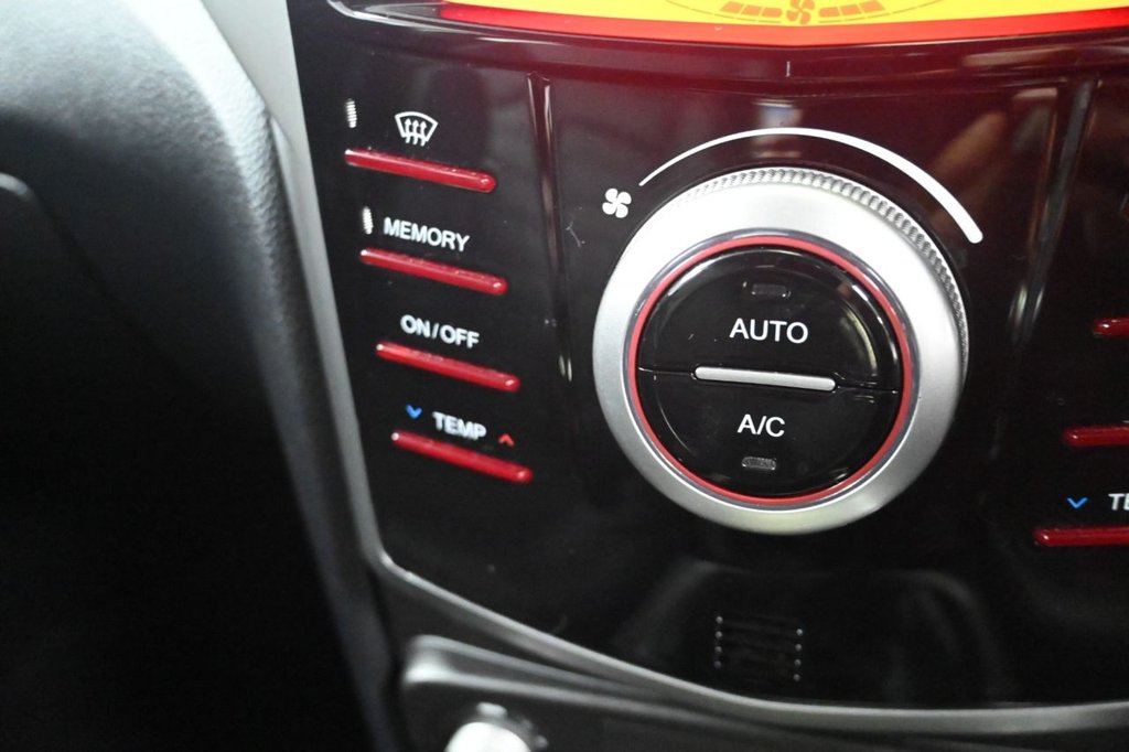 Used Ssangyong Tivoli 2017 for sale - 76985879: Photo 30