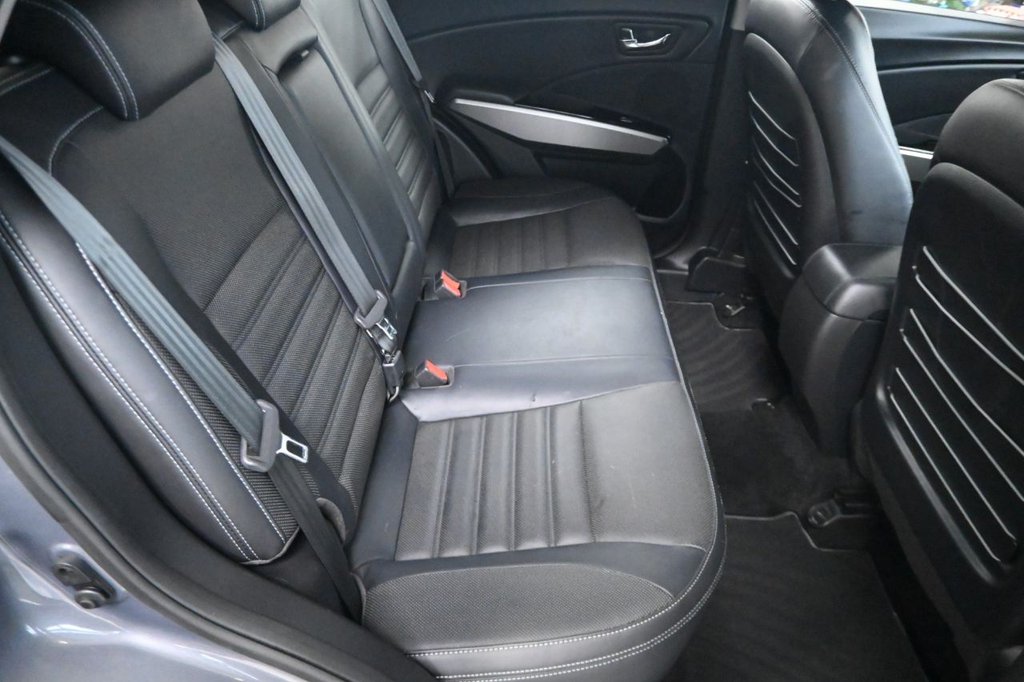 Used Ssangyong Tivoli 2017 for sale - 76985879: Photo 9