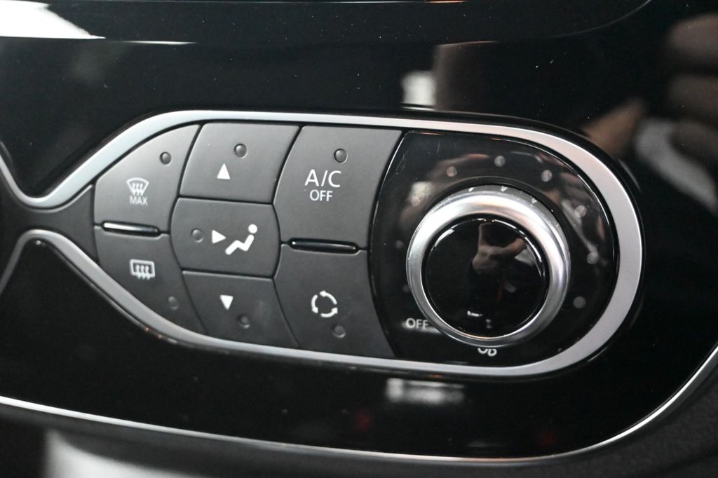 Used Renault Captur 2018 for sale - 75853447: Photo 19