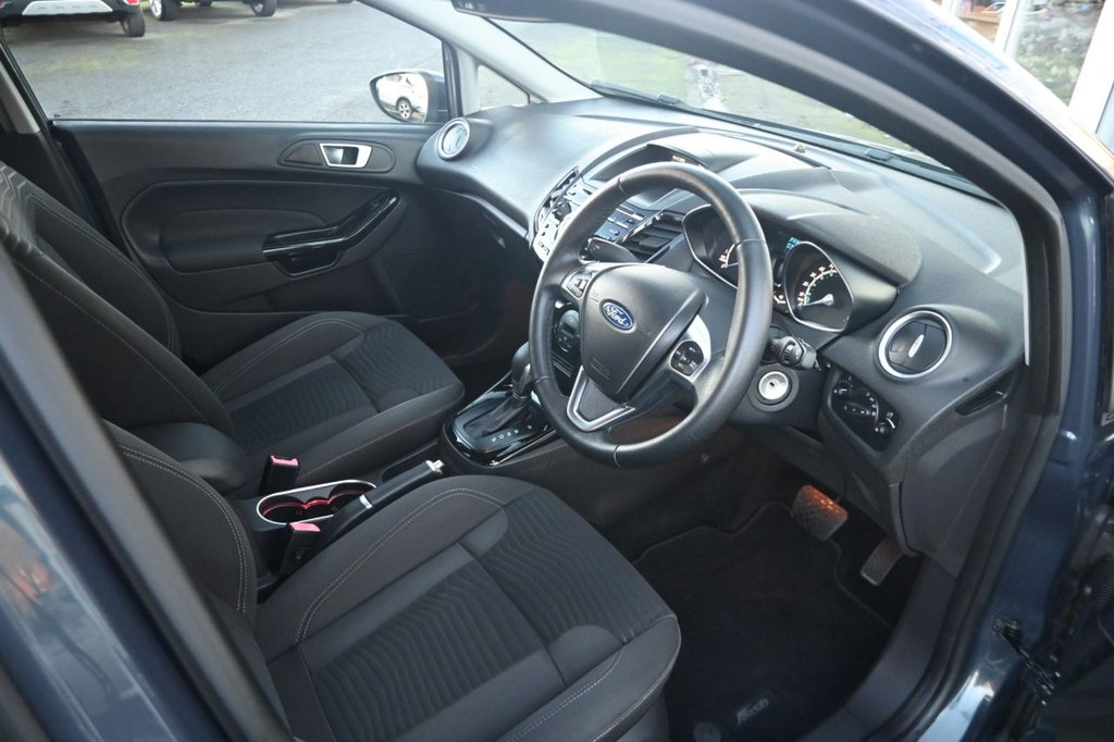 Used Ford Fiesta 2015 for sale - 77313240: Photo 4