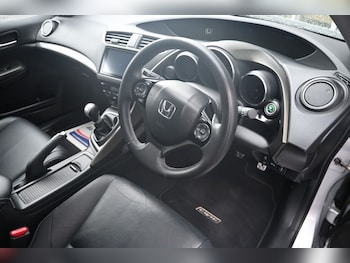 Used Honda Civic 2015 for sale - 75961881: Photo