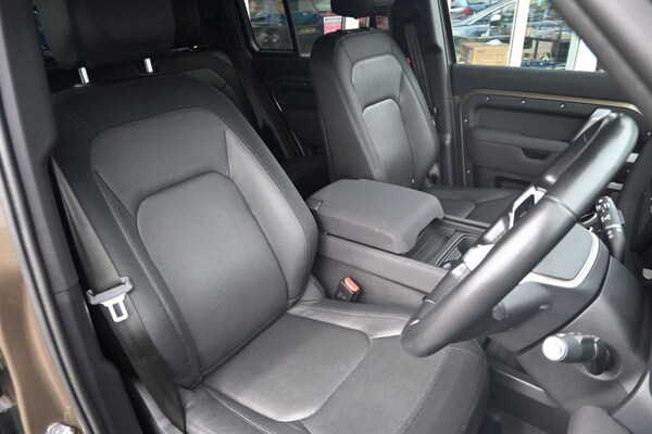 Used Land Rover Defender 2022 for sale - 75411156: Photo 47
