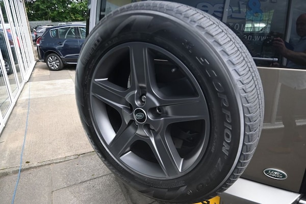 Used Land Rover Defender 2022 for sale - 75411156: Photo 50