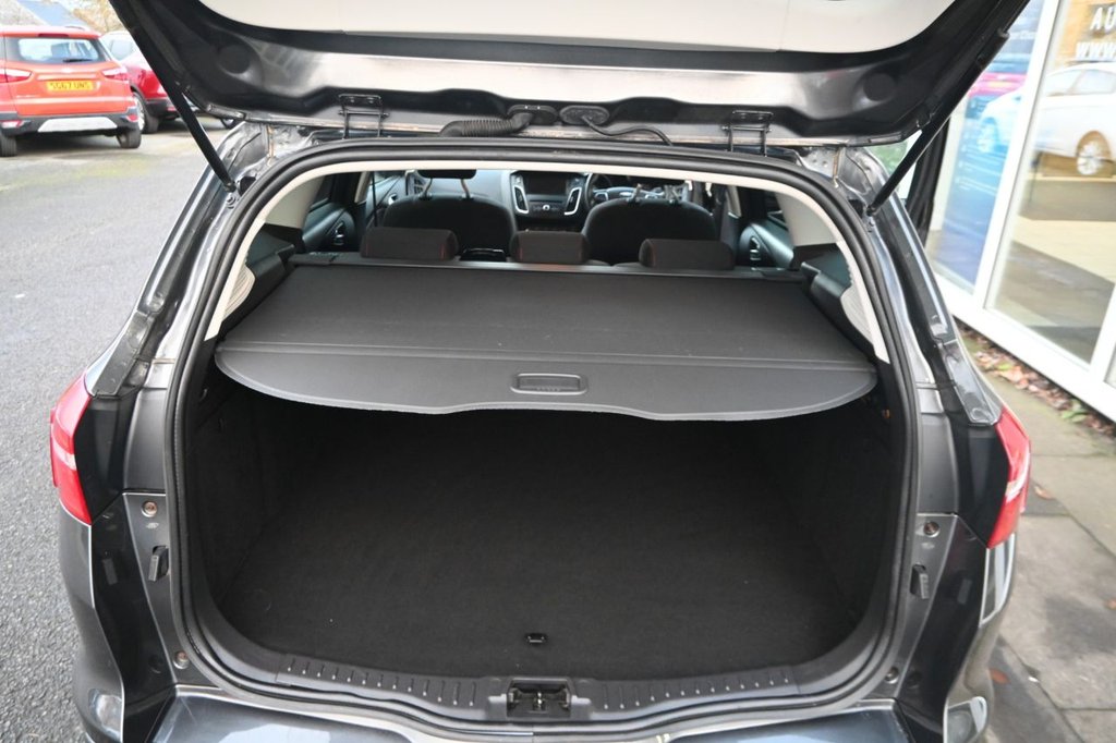 Used Ford Focus 2015 for sale - 77152897: Photo 12