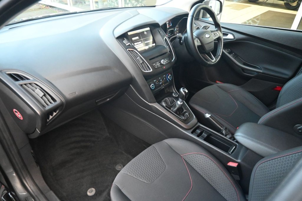 Used Ford Focus 2015 for sale - 77152897: Photo 28