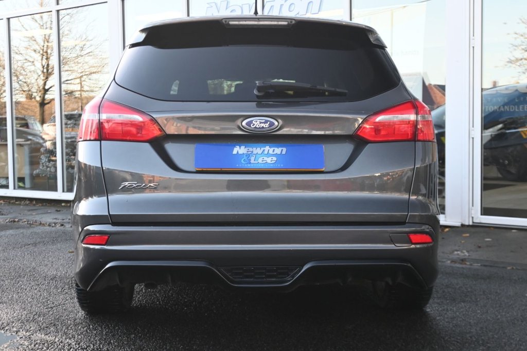 Used Ford Focus 2015 for sale - 77152897: Photo 5