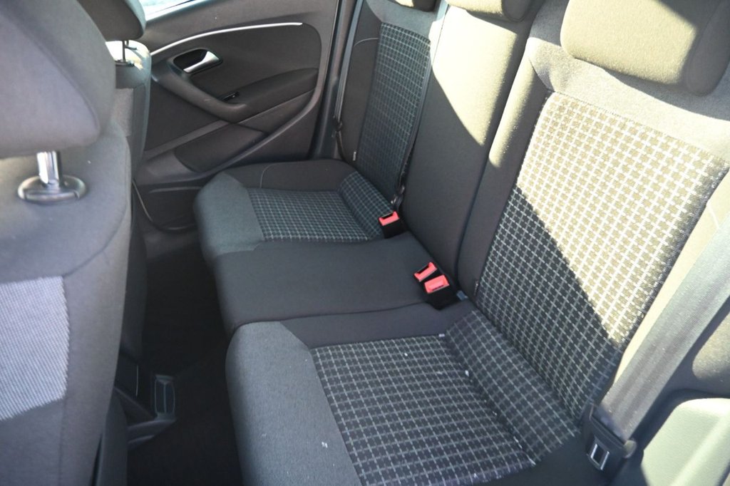 Used Volkswagen Polo 2015 for sale - 76546700: Photo 19