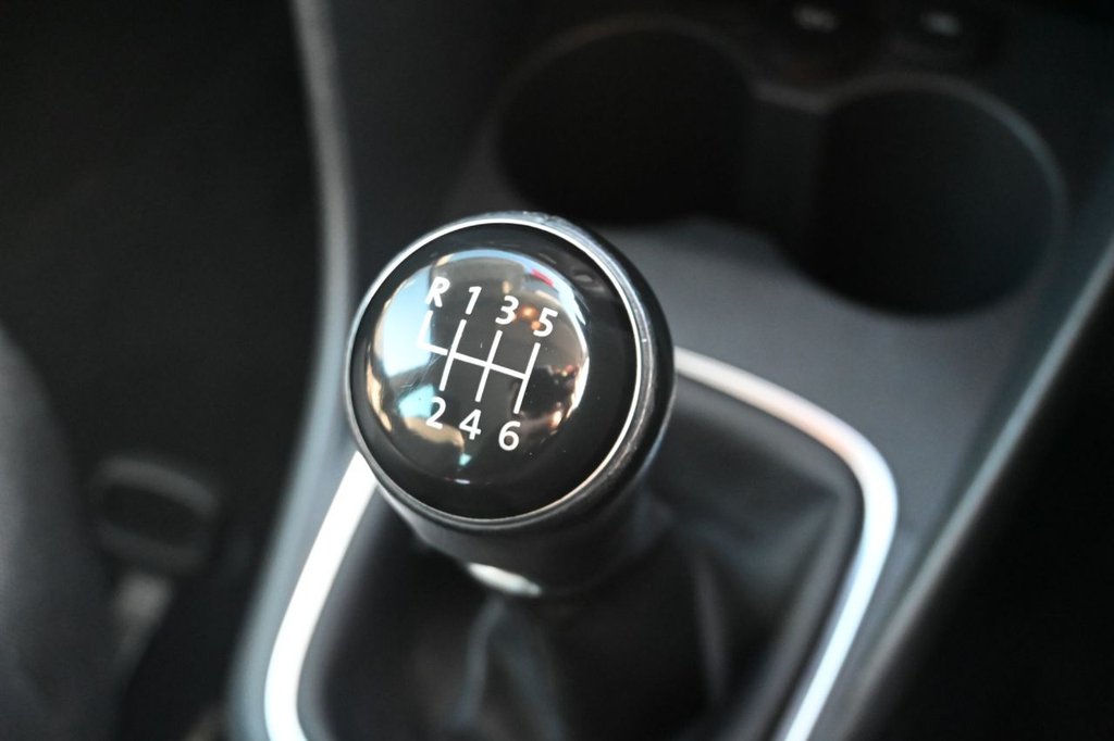 Used Volkswagen Polo 2015 for sale - 76546700: Photo 30