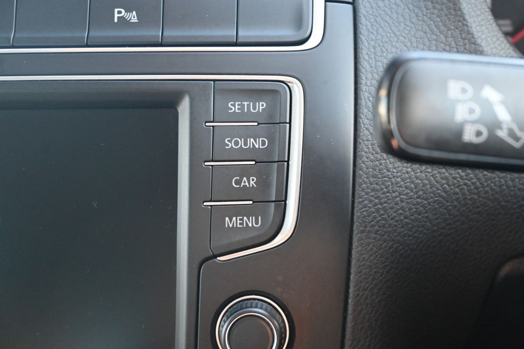 Used Volkswagen Polo 2015 for sale - 76546700: Photo 31