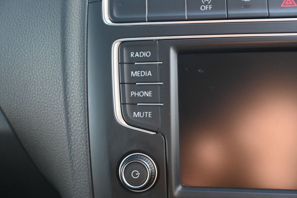 Used Volkswagen Polo 2015 for sale - 76546700: Photo 32