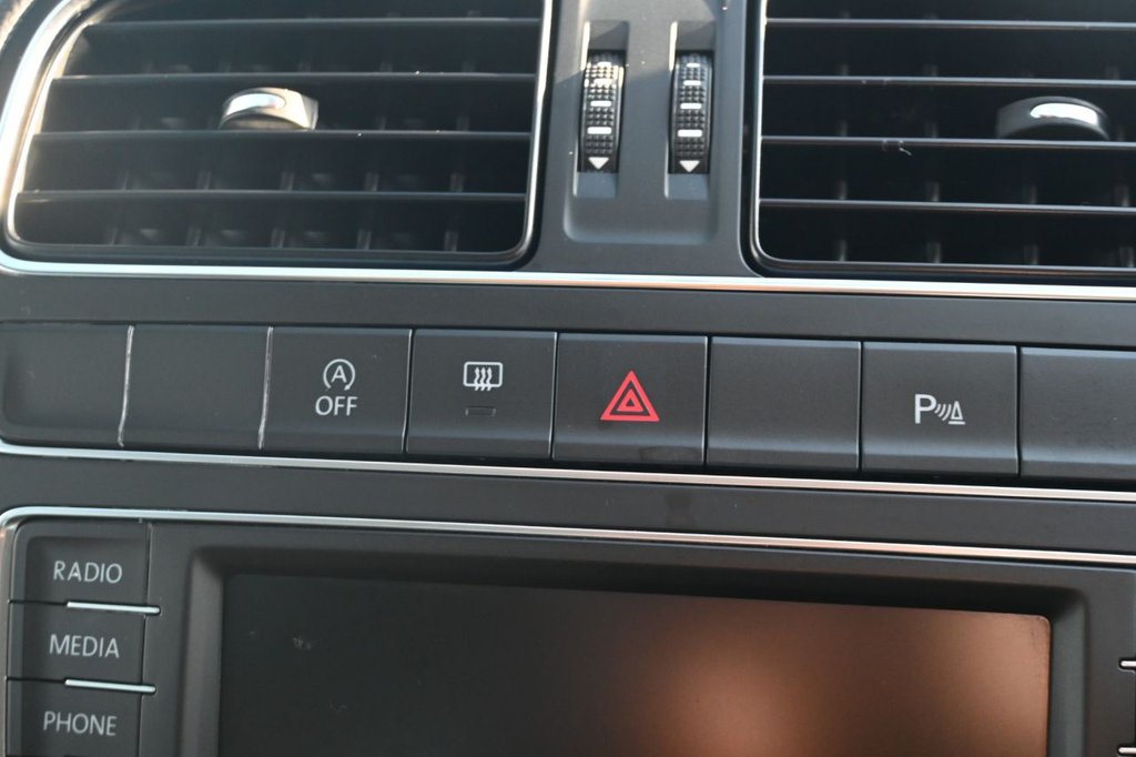 Used Volkswagen Polo 2015 for sale - 76546700: Photo 33