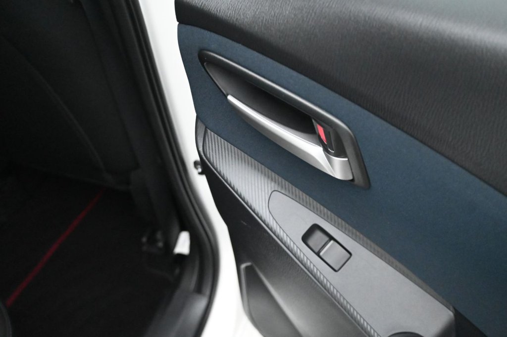 Used Mazda Mazda2 2016 for sale - 76783891: Photo 23