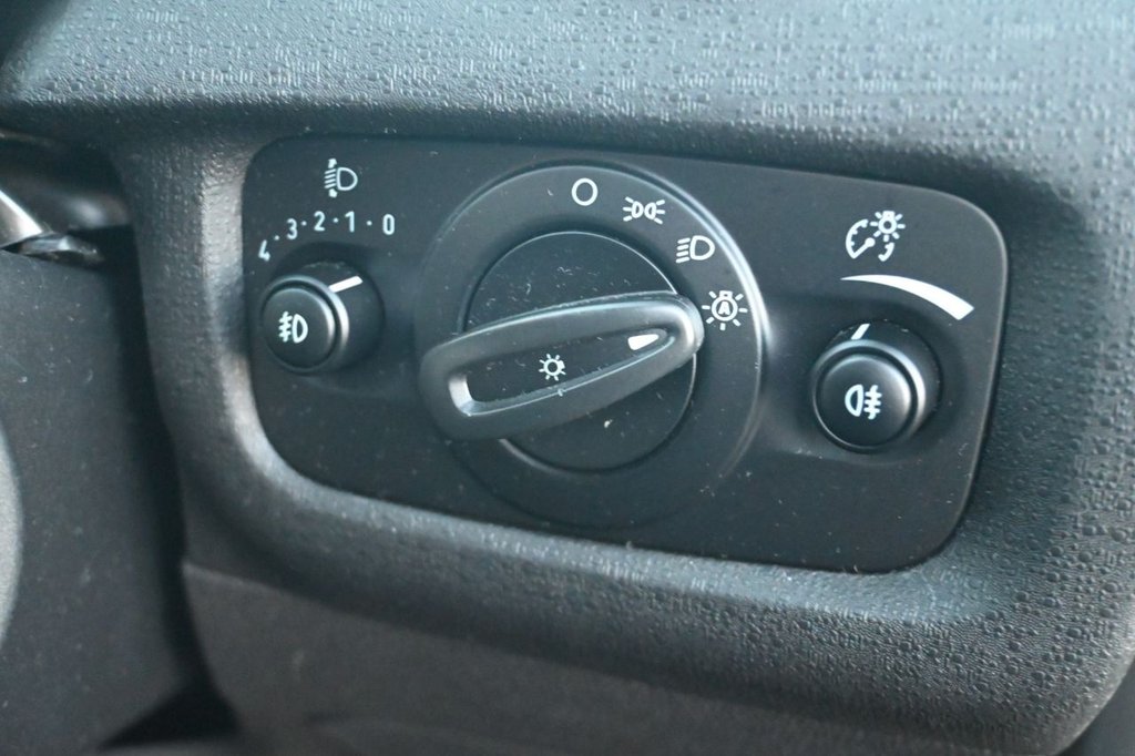 Used Ford Fiesta 2015 for sale - 76962400: Photo 15