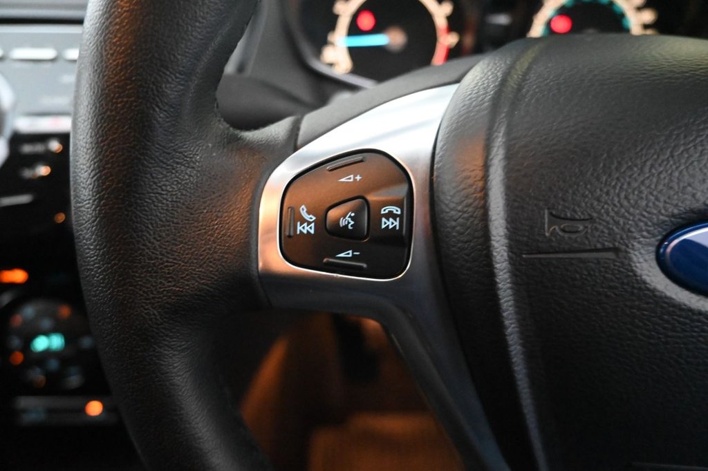 Used Ford Fiesta 2014 for sale - 77133023: Photo 18