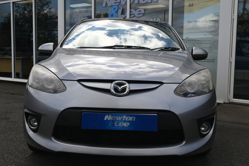 Used Mazda Mazda2 2009 for sale - 76039679: Photo 2