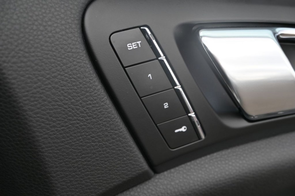 Used Porsche Cayenne 2016 for sale - 78074260: Photo 29