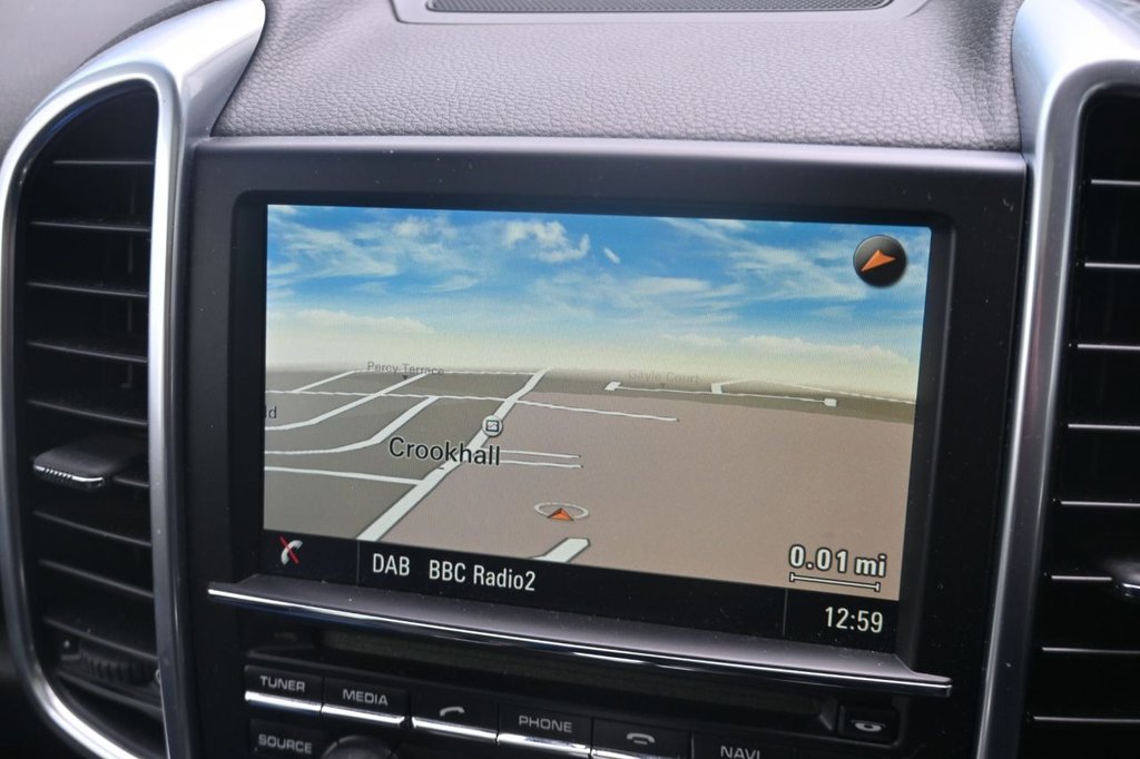 Used Porsche Cayenne 2016 for sale - 78074260: Photo 4