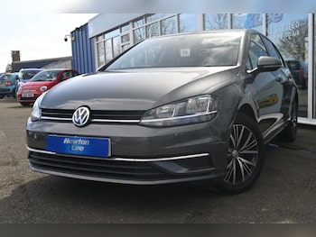 Used Volkswagen Golf 2018 for sale - 77953196: Photo
