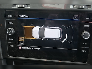 Used Volkswagen Golf 2018 for sale - 77953196: Photo