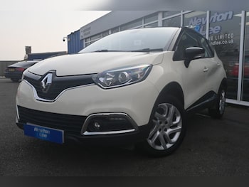 Used Renault Captur 2015 for sale - 77967210: Photo