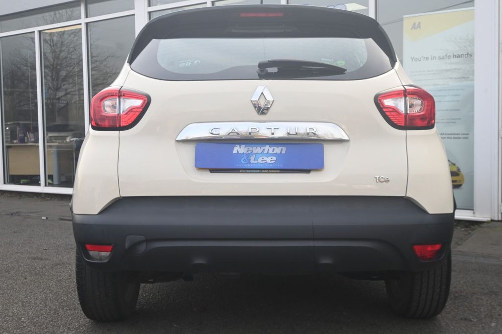 Used Renault Captur 2015 for sale - 77967210: Photo 5
