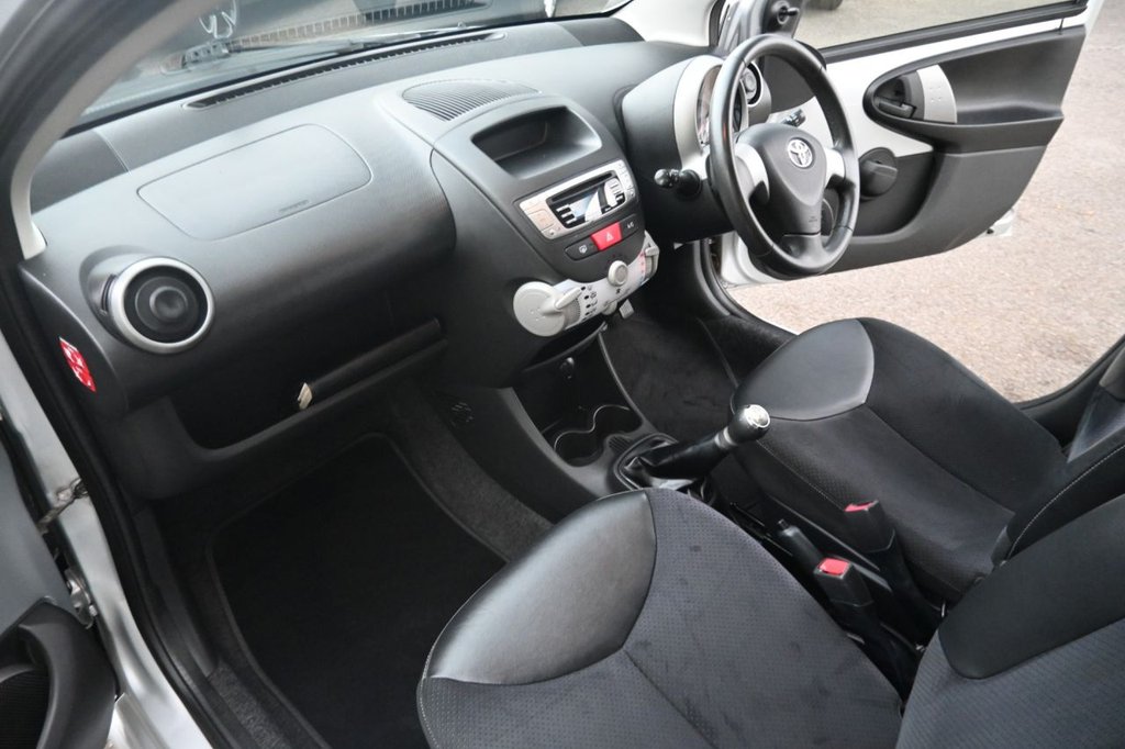 Used Toyota AYGO 2012 for sale - 76359736: Photo 18