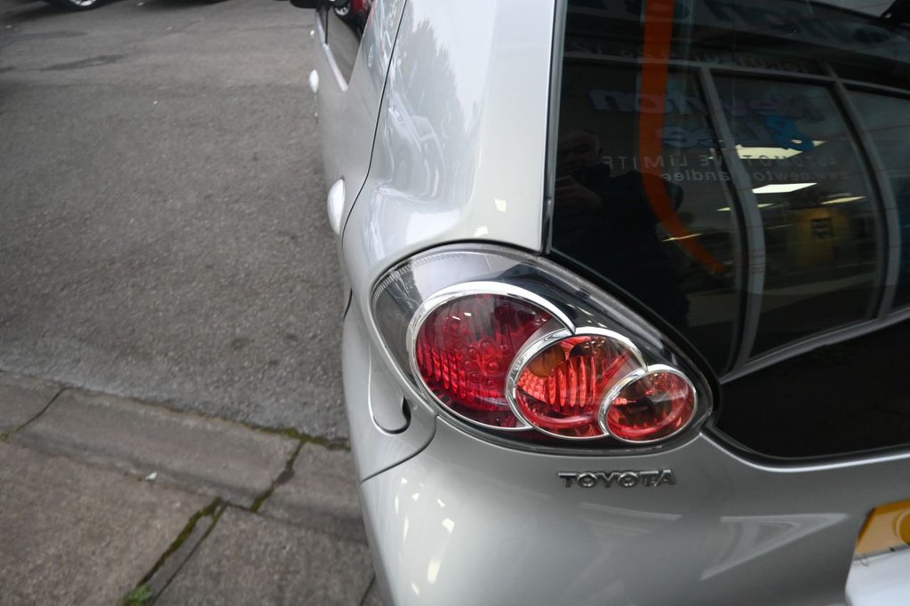Used Toyota AYGO 2012 for sale - 76359736: Photo 22