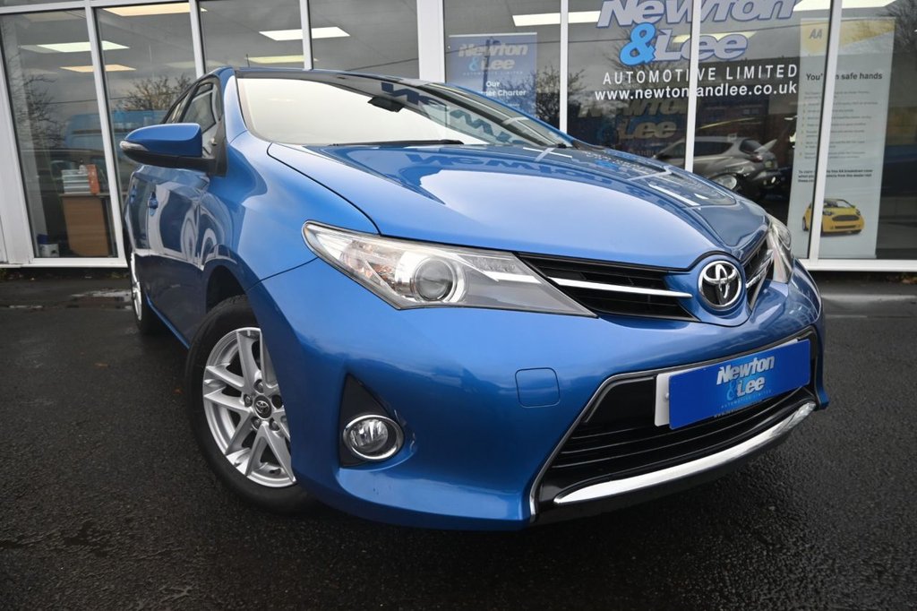Used Toyota Auris 2014 for sale - 76291223: Photo 1
