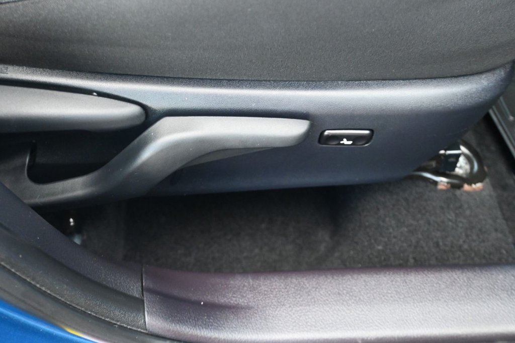 Used Toyota Auris 2014 for sale - 76291223: Photo 13