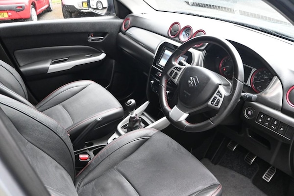 Used Suzuki Vitara 2016 for sale - 75432895: Photo 4