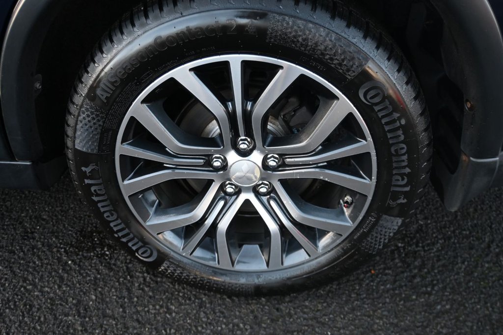 Used Mitsubishi Outlander 2017 for sale - 76840981: Photo 17