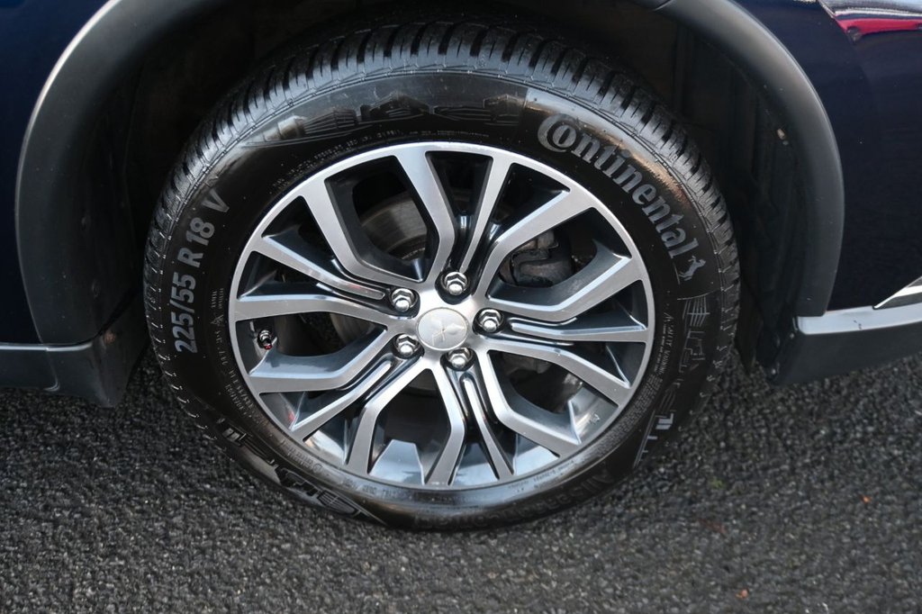 Used Mitsubishi Outlander 2017 for sale - 76840981: Photo 19