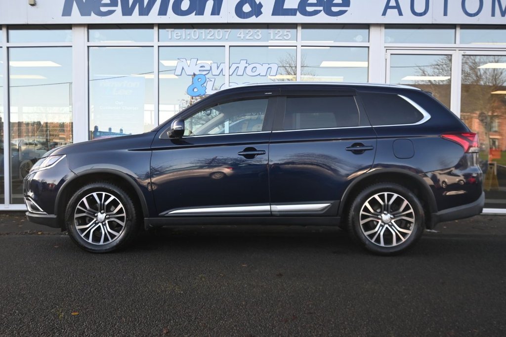 Used Mitsubishi Outlander 2017 for sale - 76840981: Photo 8