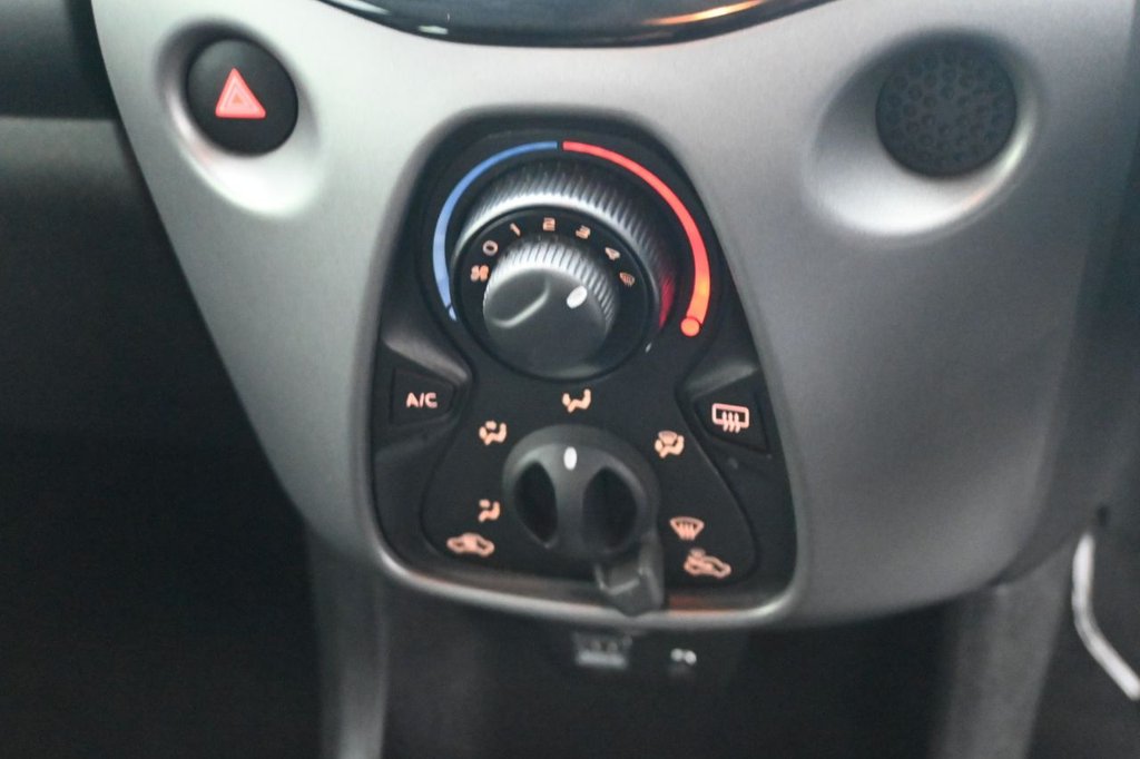 Used Toyota AYGO 2019 for sale - 77576154: Photo 17