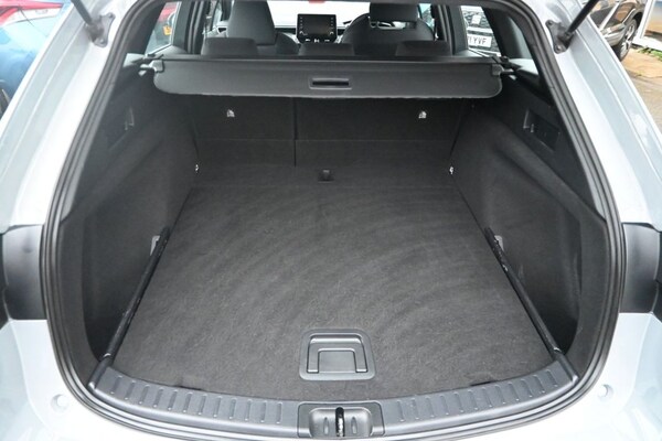 Used Toyota Corolla 2020 for sale - 76322911: Photo 11