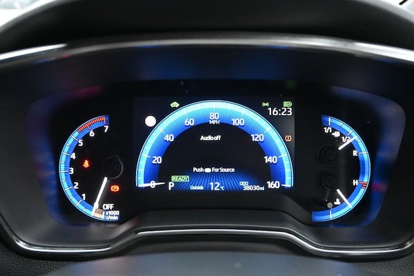 Used Toyota Corolla 2020 for sale - 76322911: Photo 40