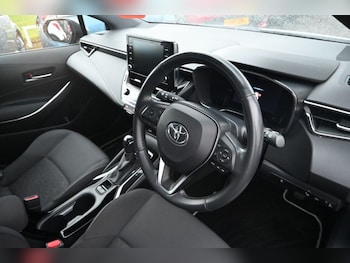 Used Toyota Corolla 2020 for sale - 76322911: Photo 4