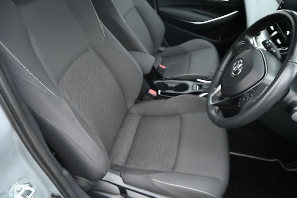 Used Toyota Corolla 2020 for sale - 76322911: Photo 7