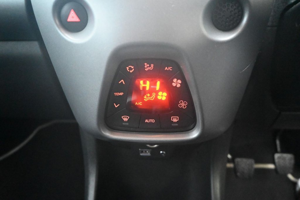 Used Toyota AYGO 2018 for sale - 77546767: Photo 21