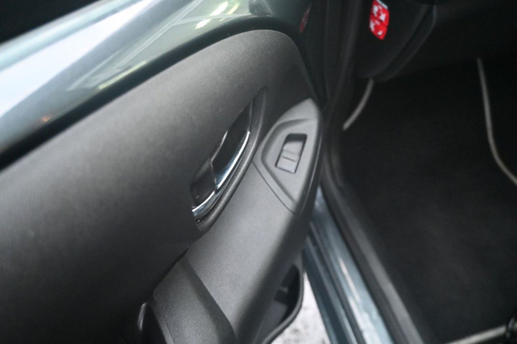 Used Toyota AYGO 2018 for sale - 77546767: Photo 27