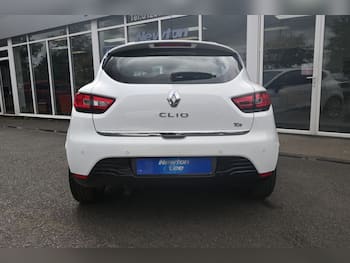 Used Renault Clio 2016 for sale - 79695081: Photo
